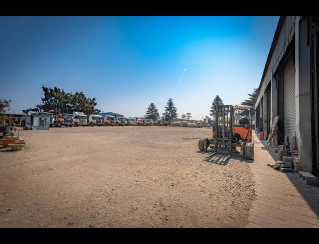 2,289M² WAREHOUSE SOLD IN VULCANIA